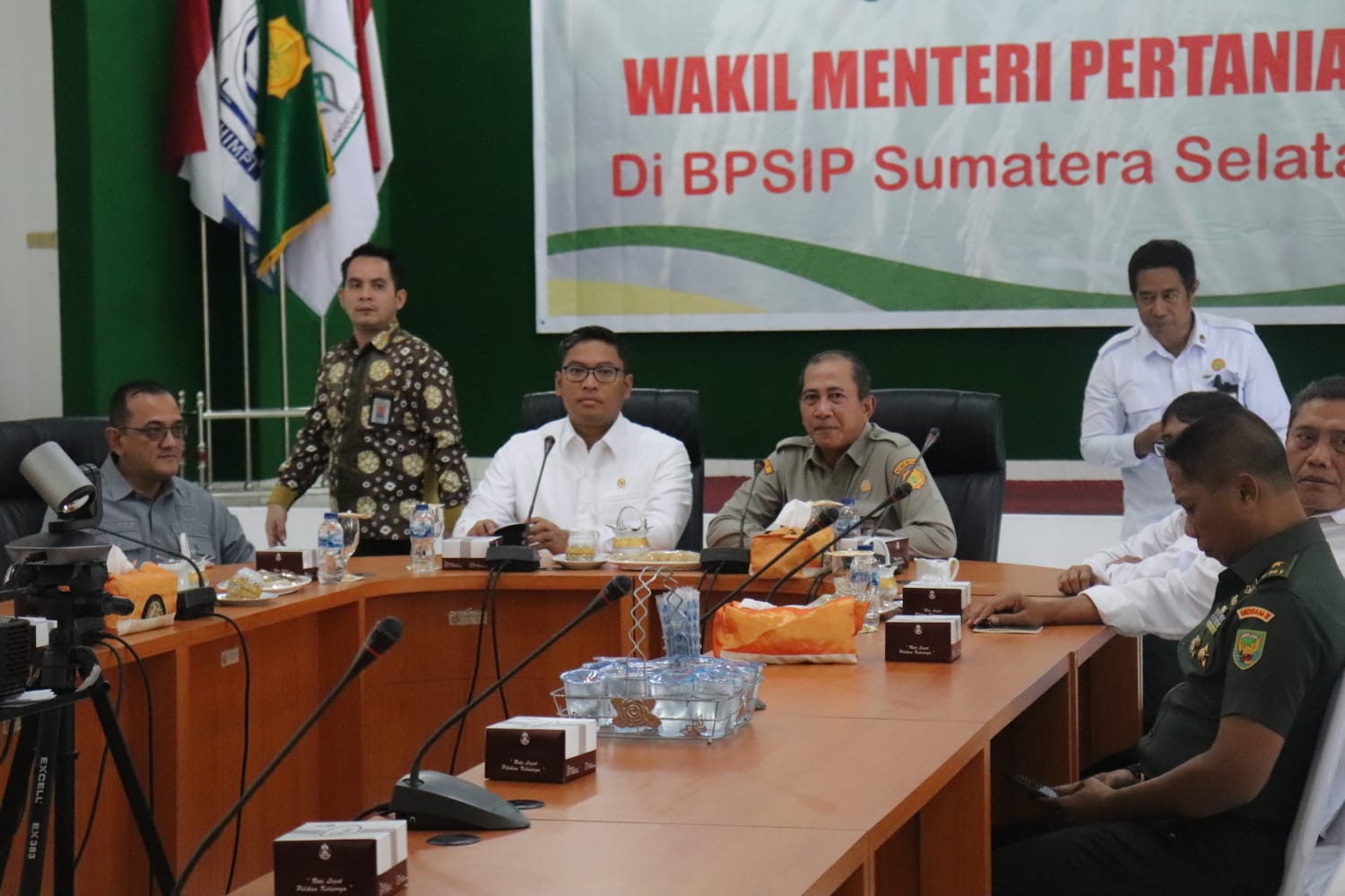 Wamentan Pastikan Program Optimasi Lahan di Sumsel Berjalan Lancar